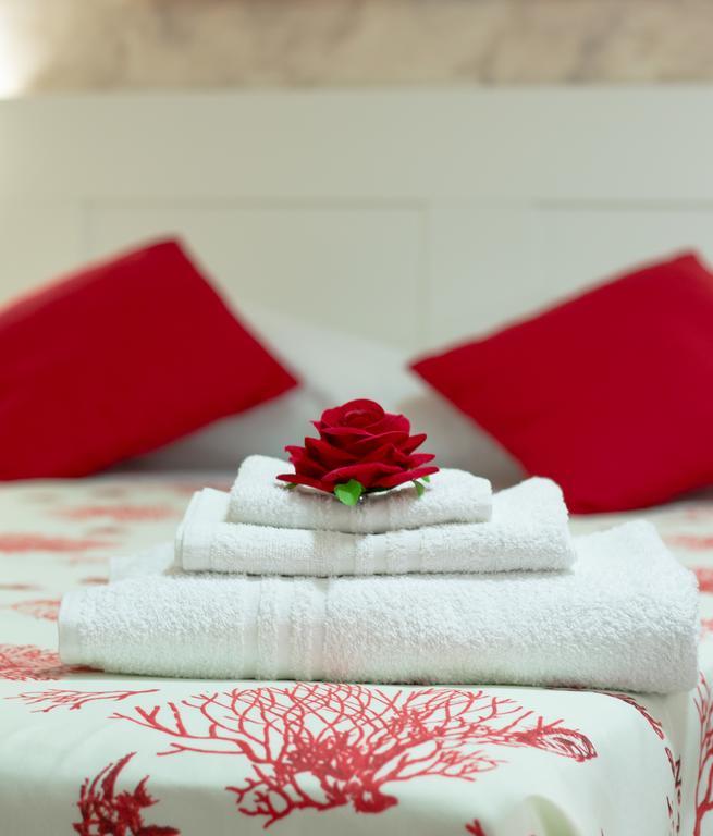 Corallia Apartment Syracuse ภายนอก รูปภาพ